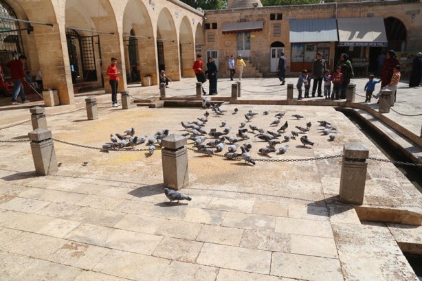 Foto - Hz. İbrahim burada doğdu: Mevlid-İ Halil (Dergâh) Camii
