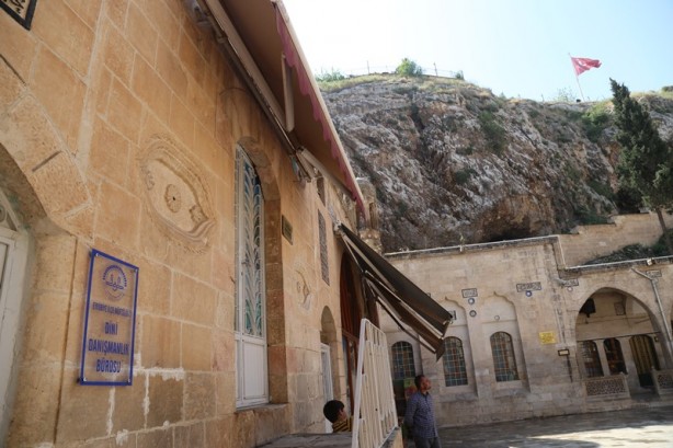 Foto - Hz. İbrahim burada doğdu: Mevlid-İ Halil (Dergâh) Camii