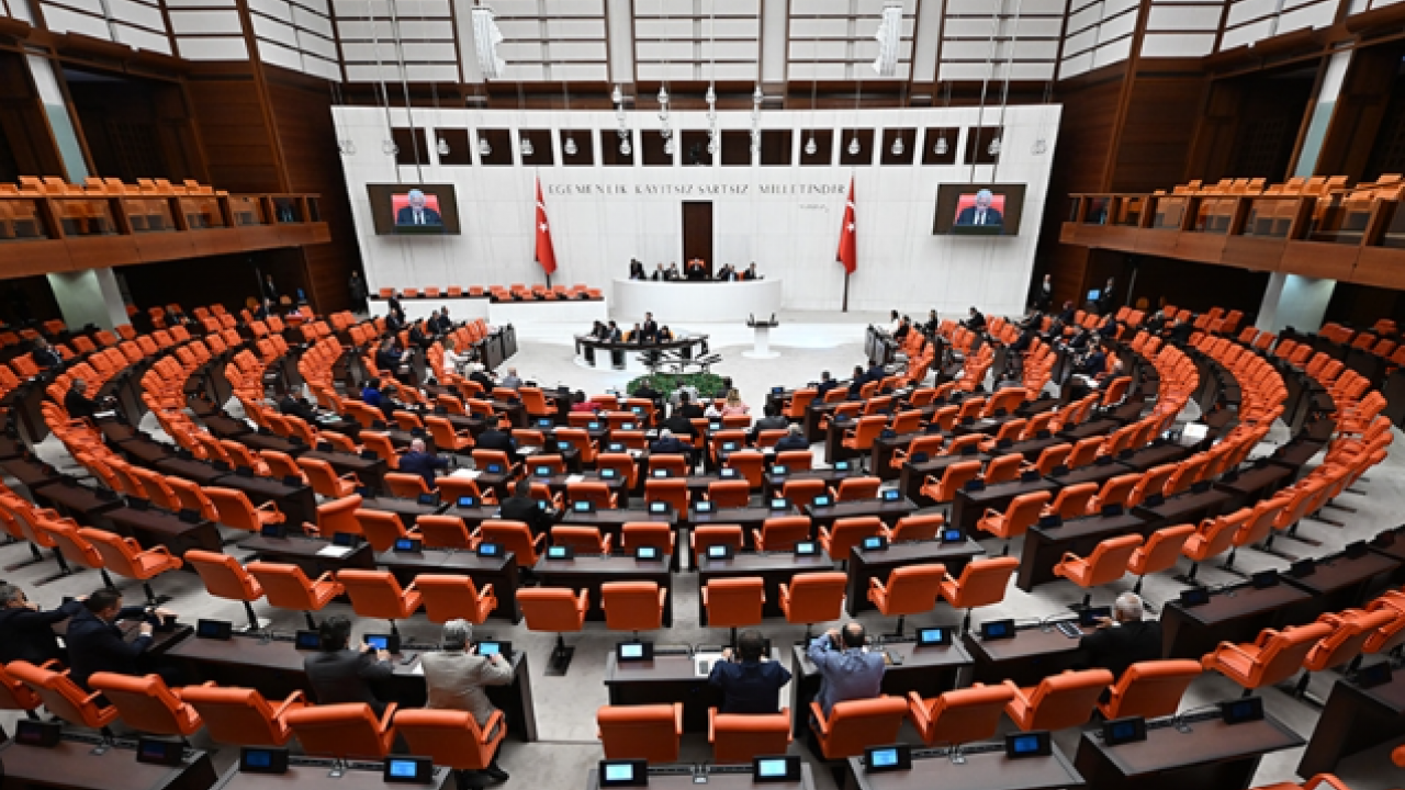 Foto - Hz. Muhammed’in ümmetindeniz! Neresi yanlış be gafiller