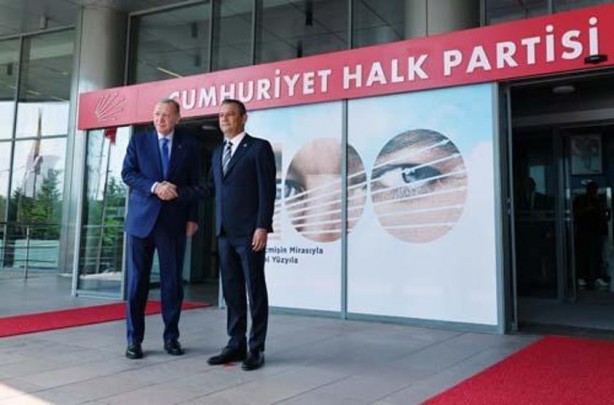 Foto - İade-i ziyaretle ilgili dikkat çeken analiz: 3 madde ile sonuç