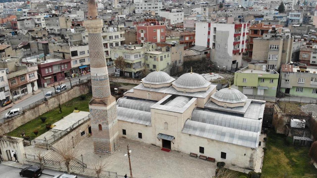 Foto - İbadete açık cemaatini bekliyor! Siirt'te 9 asırlık cami yıllara meydan okuyor
