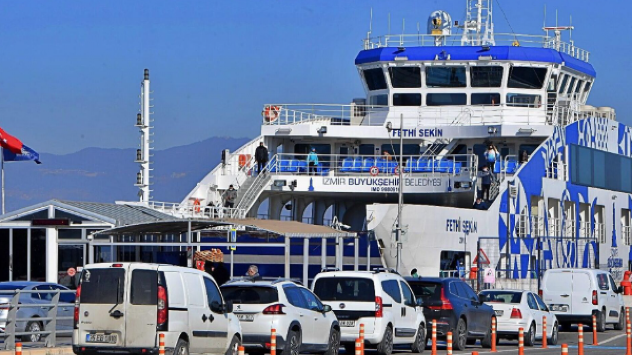 Foto - İBB beceremedi! 7 yıldır hizmet veren feribot hattı kapandı