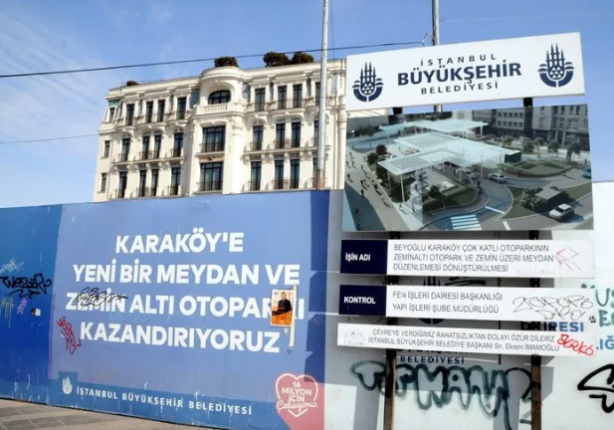 Foto - İBB bu kez Fena Çuvalladı! 13 ay önce yıktı bir çivi çakmadı. Esnaf kan ağlıyor