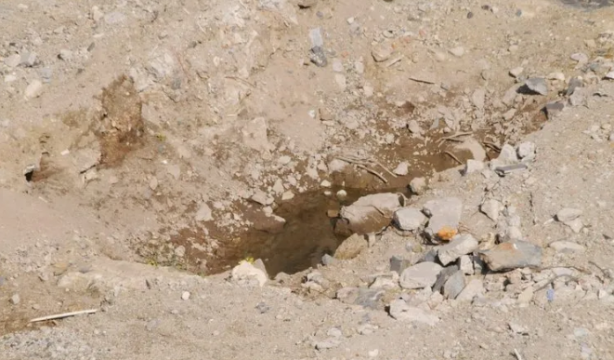 Foto - İBB bu kez Fena Çuvalladı! 13 ay önce yıktı bir çivi çakmadı. Esnaf kan ağlıyor