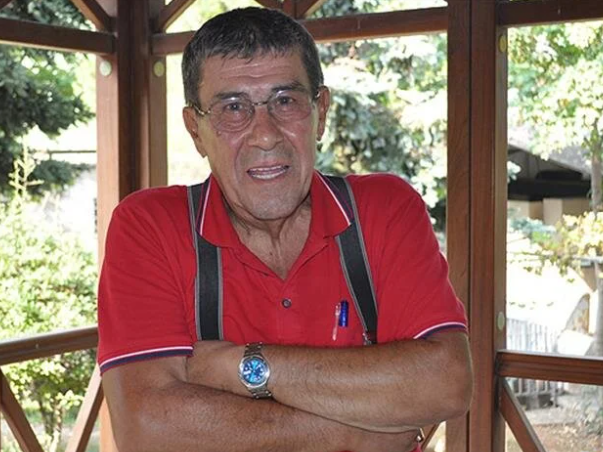 Foto - "İBB paramı ödemiyor" diye ağlıyordu! Zihni Göktay, Ekrem’i sürüngene benzetti