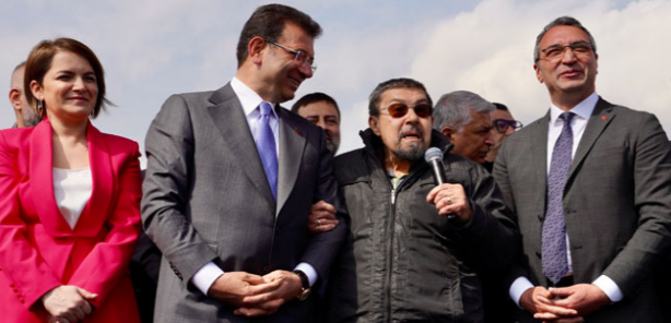 Foto - "İBB paramı ödemiyor" diye ağlıyordu! Zihni Göktay, Ekrem’i sürüngene benzetti