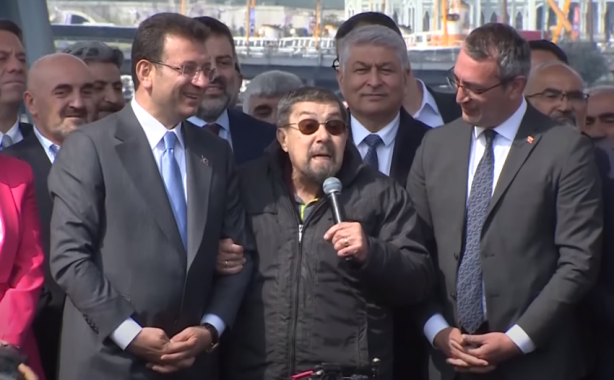 Foto - "İBB paramı ödemiyor" diye ağlıyordu! Zihni Göktay, Ekrem’i sürüngene benzetti