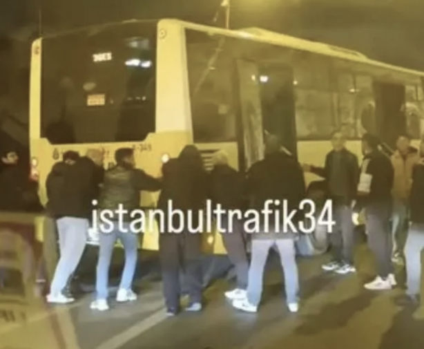 Foto - İBB REZALETİ! Nedir bu İstanbulluların 5 yıllık toplu ulaşım çilesi! 50 günde 185 bin şikayet! AK Parti tarafından başlatılan projeler bile sonlandırıldı!