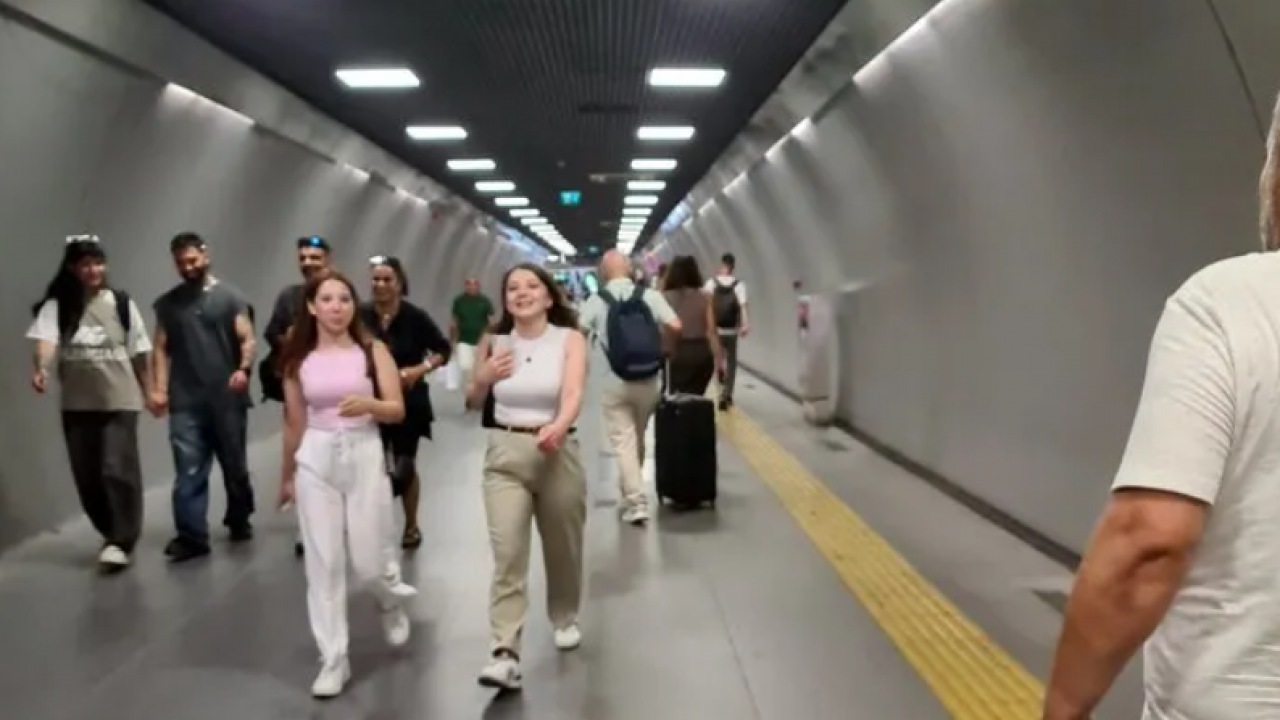 Foto - İBB yürüyen bantları söktü: İstanbullular isyan etti! 