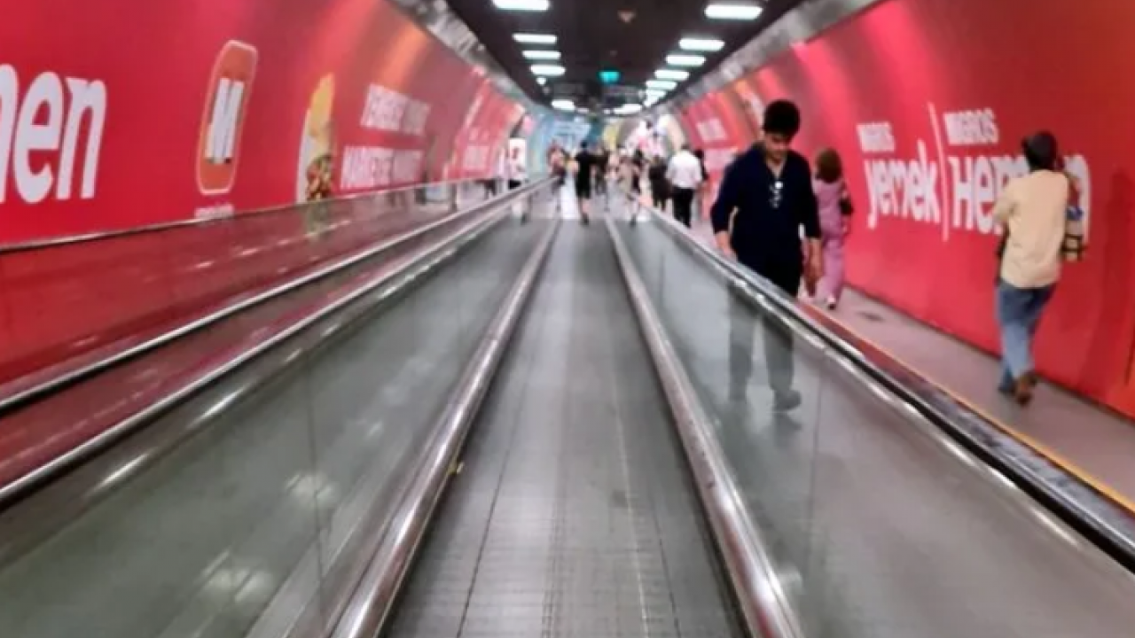 Foto - İBB yürüyen bantları söktü: İstanbullular isyan etti! 