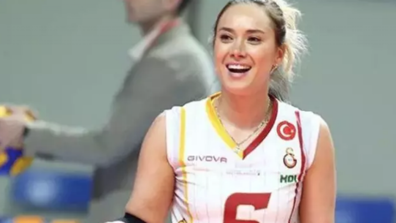 Ekrem'den asrın teklifi: Alt kümede oynayan İBB'ye transfer