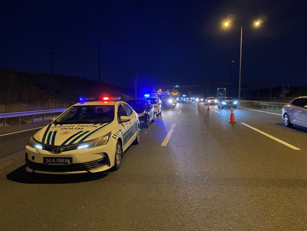 Foto - İBB'ye ait İSTAÇ tırı dehşet saçtı! 2 yaralı