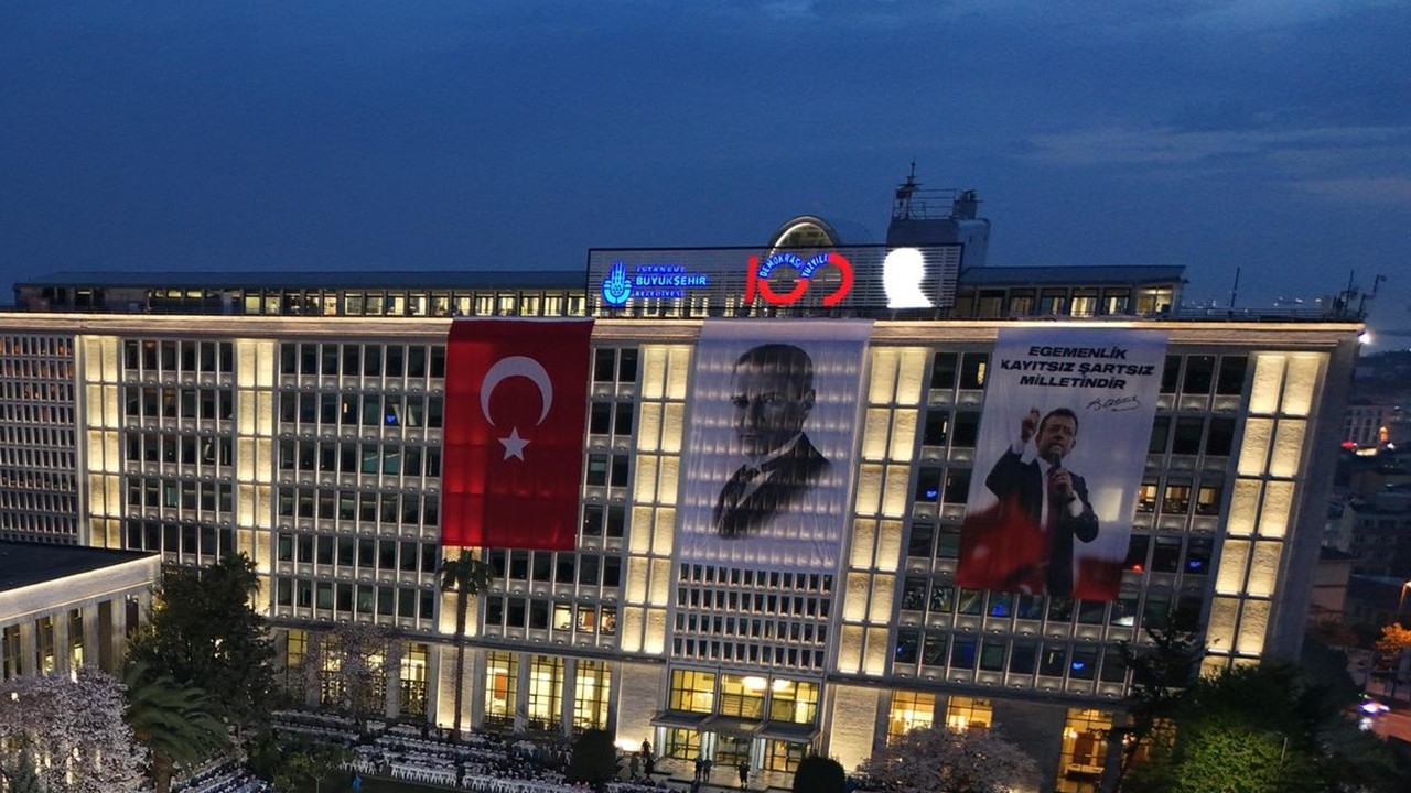 Foto - İBB’ye yolsuzluk soruşturmasında flaş gelişme! Serbest bırakıldılar