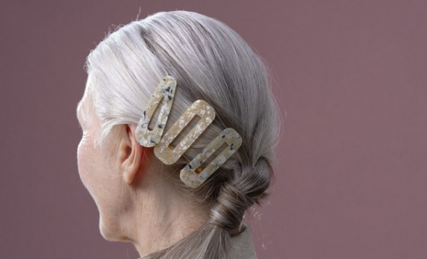 Foto - İbni Sina'nın Tıp Kitabında 500 yıllık formülü! Her yerde var! Tek bir tel bile ak düşmeyecek, önünü kesen tarif