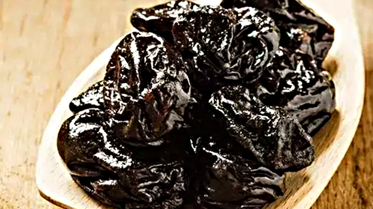 Foto - İbrahim Saraçoğlu bunu ısrarla önerdi! Kabızlığı tarihe gömüyor diyor! Tıkalı bağırsakları boşaltıyor