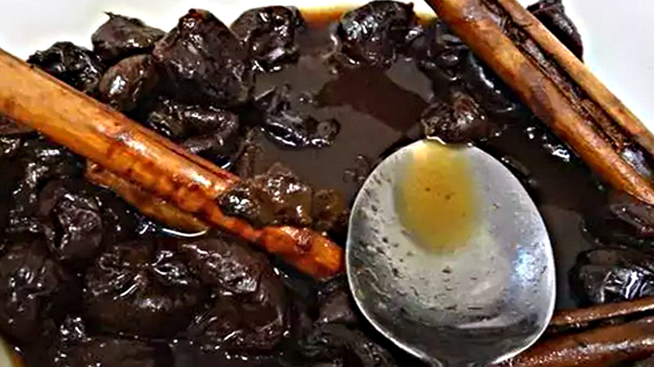 Foto - İbrahim Saraçoğlu bunu ısrarla önerdi! Kabızlığı tarihe gömüyor diyor! Tıkalı bağırsakları boşaltıyor