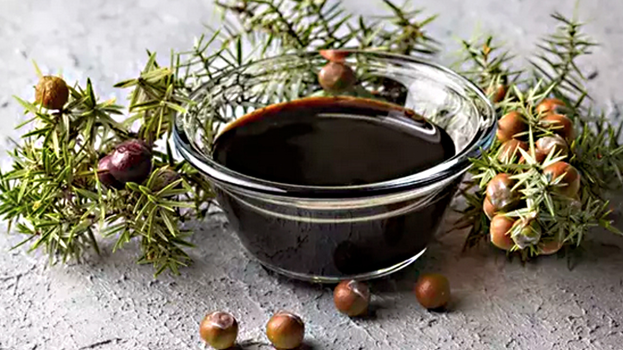 Foto - İbrahim Saraçoğlu ısrarla öneriyor! Kaşık kaşık yiyince demir depolarını dolduruyor