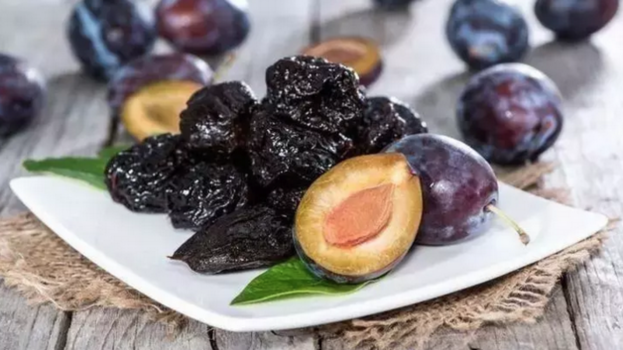 Foto - İbrahim Saraçoğlu öneriyor: Kabızlığı tarihe gömüyor! Tıkalı bağırsakları boşaltıyor...