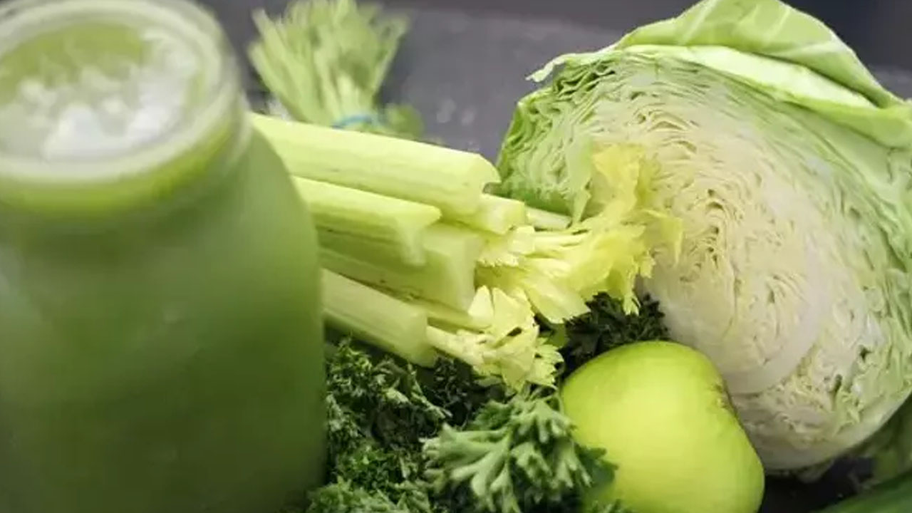 Foto - İbrahim Saraçoğlu işaret etti: B12 eksikliğini tarihe gömüyor, kabızlığı bitiriyor! 