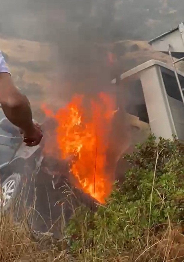 Foto - İbrahim Tatlıses’i yanmaktan bakın kim kurtardı