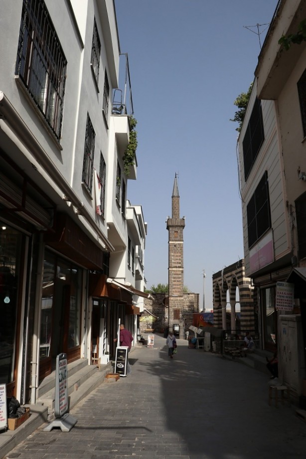 Foto - İbret için üzerindeki kurşun izleri silinmeyecek