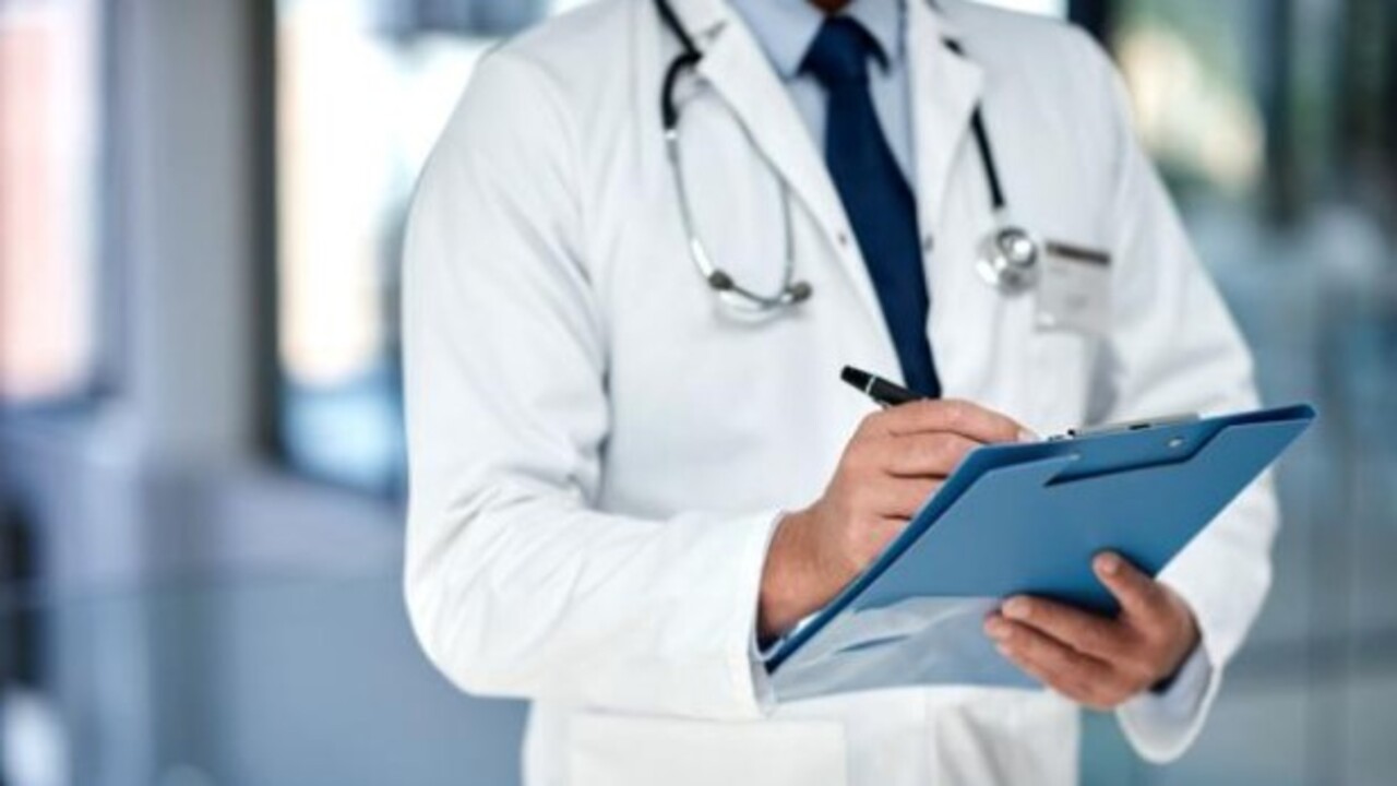 Foto - İç organlara yayılma riski var! Tırnak üzerindeki bu leke neyin habercisi