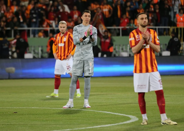 Foto - Icardi, Fenerbahçe U19 takımı için konuştu! Konu: U19... Açıklaması neler içeriyor? 