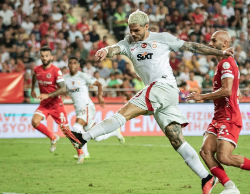 Foto - Icardi için sonunda bunu da yazdılar! Avrupa giderek kabulleniyor...