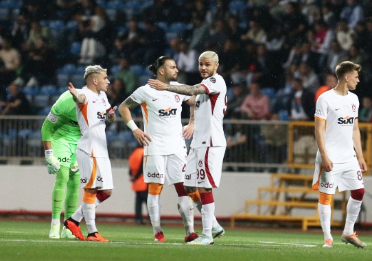 Foto - Icardi olsa bile O yıldız gelecek... Komşu takımlar panikte: Süper Lig’de yılın transferini Galatasaray yapıyor! 