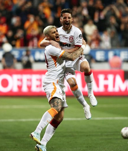 Foto - Icardi olsa bile O yıldız gelecek... Komşu takımlar panikte: Süper Lig’de yılın transferini Galatasaray yapıyor! 