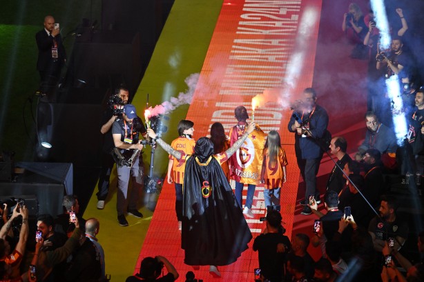 Foto - Icardi resmen açıkladı: ABD’liler Galatasaray’ın yıldızına göz dikti! Sinsi planı duyurdular ve…