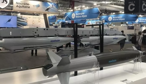 Foto - İçimizdeki Yunanlılar hala göremiyorlar Savunmada bir vurucu güç daha... Türk SİHA'larının 'yeni pençesi' Yunan basını böyle gördü