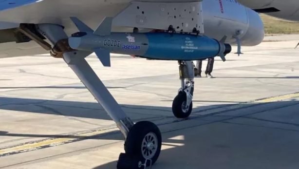 Foto - İçimizdeki Yunanlılar hala göremiyorlar Savunmada bir vurucu güç daha... Türk SİHA'larının 'yeni pençesi' Yunan basını böyle gördü