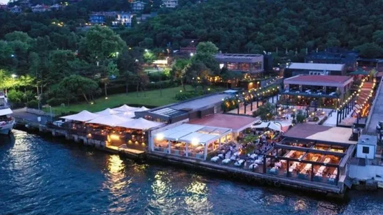 Foto - İçinde Halk TV'nin yöneticisi de var... CHP'li İBB'den Boğaz'da talan!