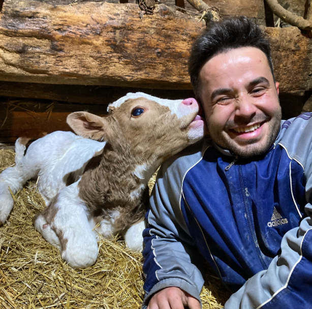 Foto - İçindeki hayvan sevgisi onu ünlü biri yaptı