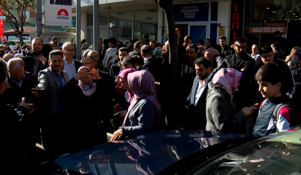 Foto - İçişleri Bakanı Süleyman Soylu Esenler'e TOGG ile geldi