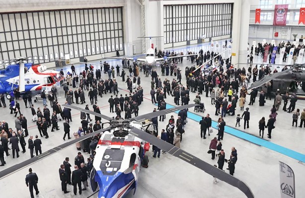 Foto - İçişleri Bakanı Yerlikaya’dan Jandarma Kartalları vurgusu: 70’in üzerinde insanlı, 30’un üzerinde TB2 ve ANKA-S gökyüzünde: Teröristlerin korkulu rüyası