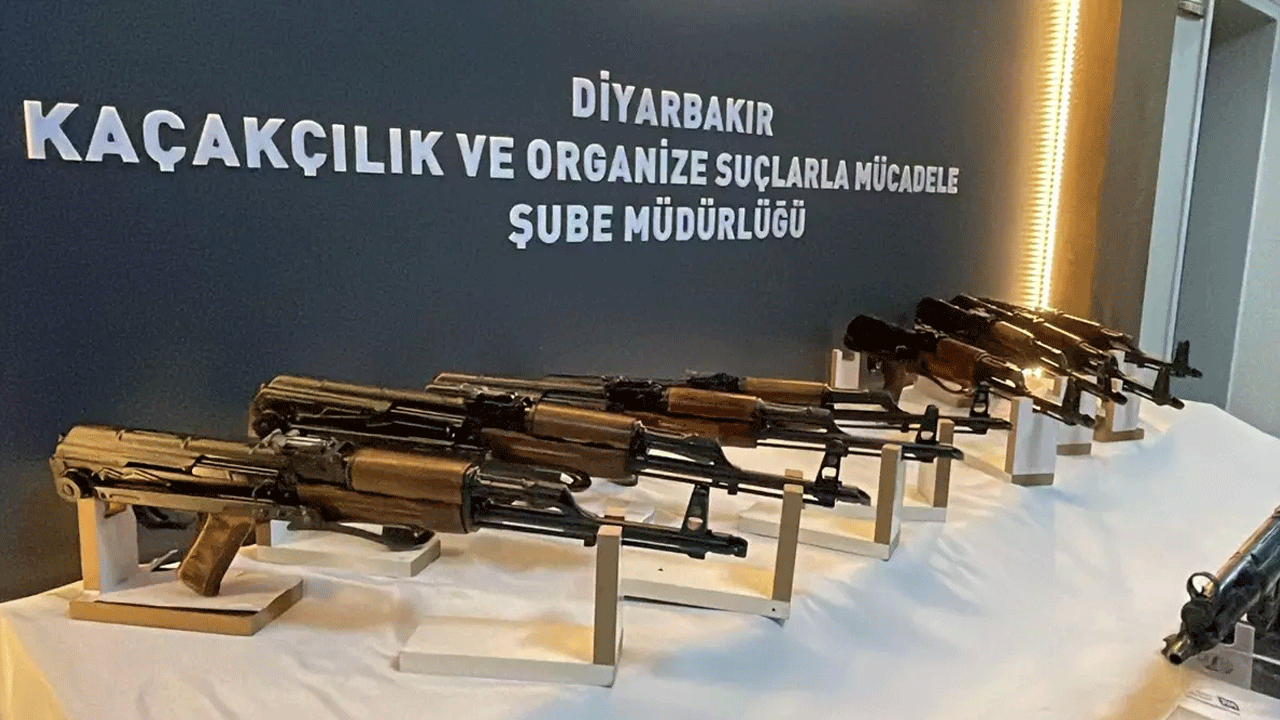 Foto - İdamın olmaması Türkiye'yi bakın nereye getirdi! Diyarbakır'da skandal görüntü
