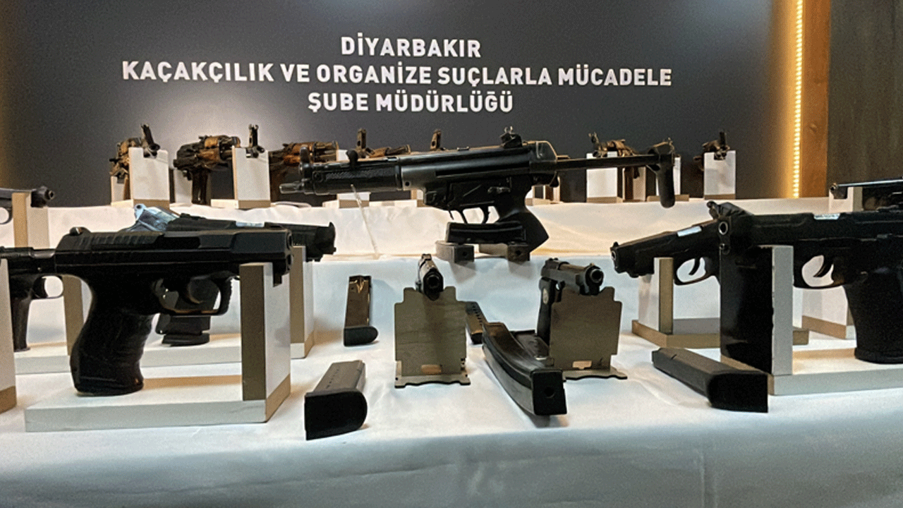 Foto - İdamın olmaması Türkiye'yi bakın nereye getirdi! Diyarbakır'da skandal görüntü