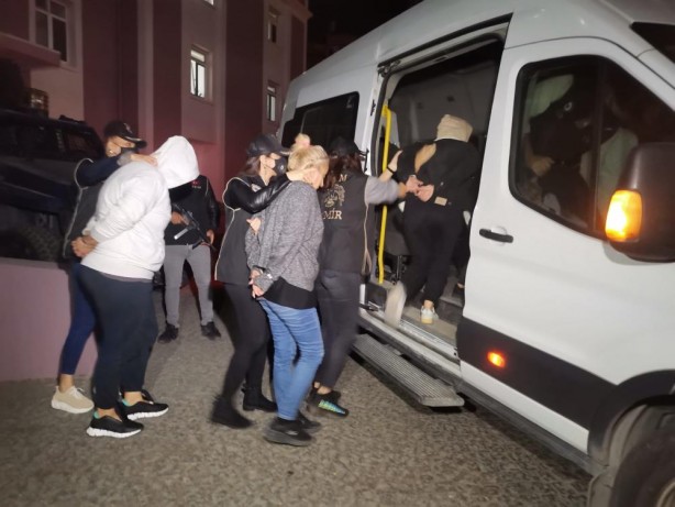 Foto - İddia edilen suç idamı gerektirir! 4 kişi daha yakalandı