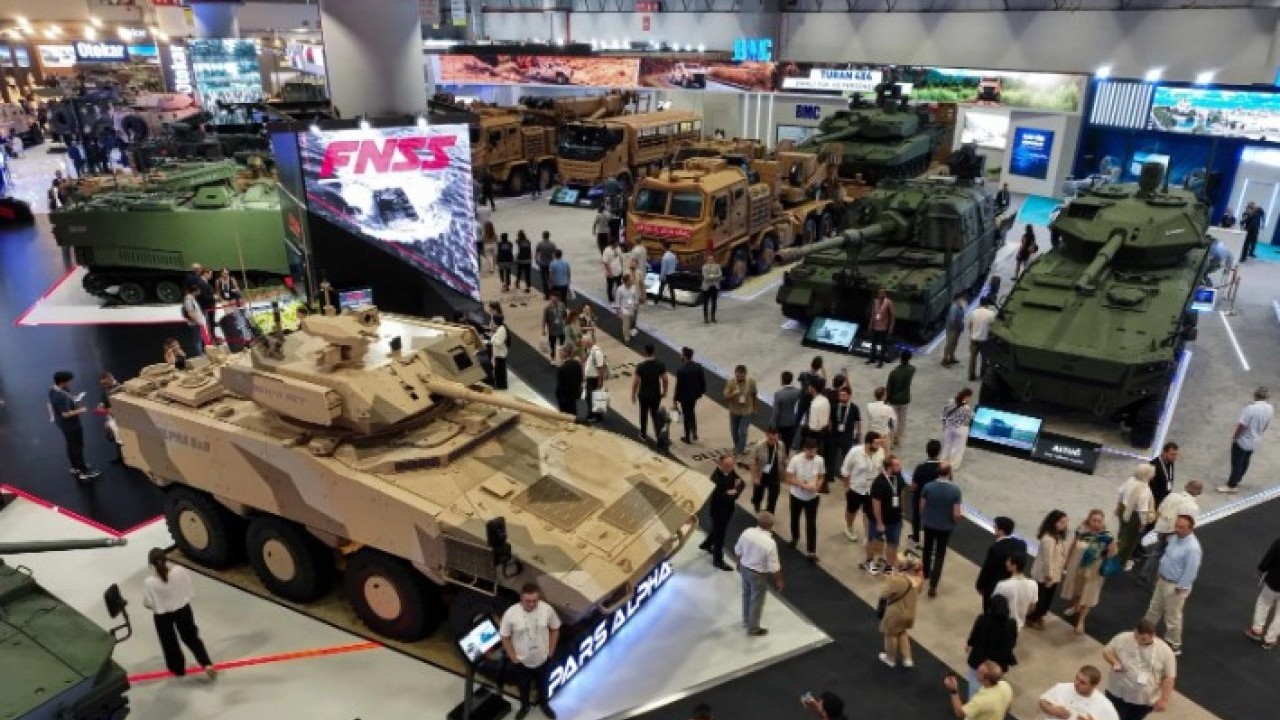 Foto - IDEF 2025’e yoğun ilgi