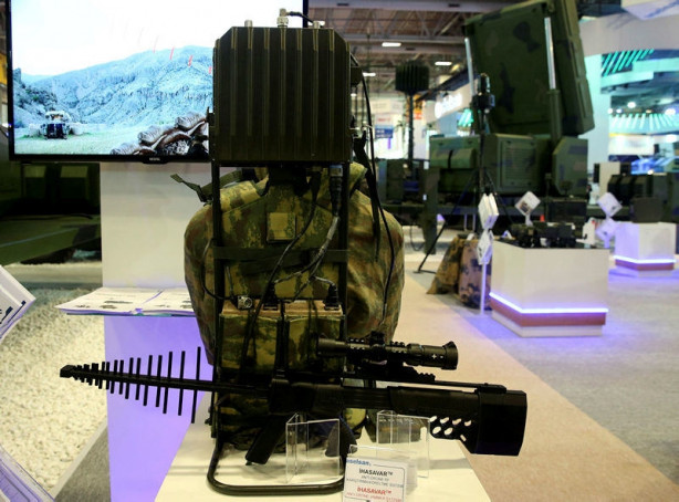 Foto - IDEF'e yerli ürünler damga vurdu