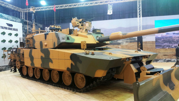 Foto - IDEF'e yerli ürünler damga vurdu