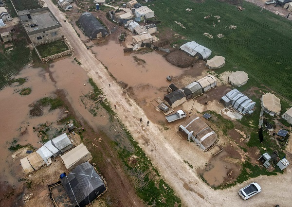 Foto - İdlib kamplarında zorlu hayat