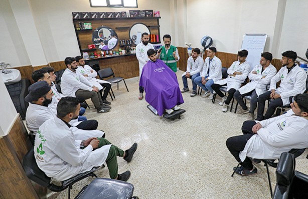 Foto - İdlib’deki Esed rejimi saldırılarından Türkiye’ye kaçan gençler umutlu: Suriyeli gençler iş ve meslek sahibi oluyor
