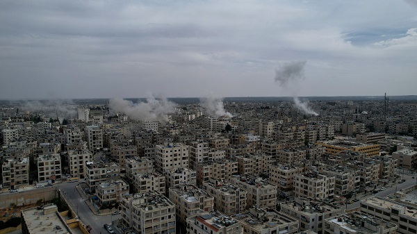 İdlib’te 6 sağlık tesisi bombalandı: 1 ölü