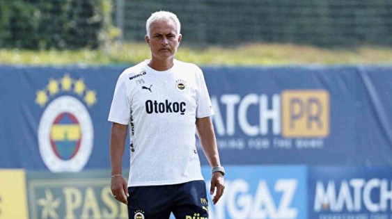 İdmanda bunu yaptı! Mourinho’dan sürpriz Tadic kararı!