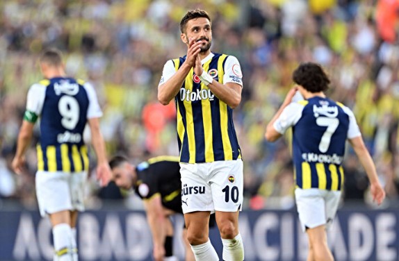 Foto - İdmanda bunu yaptı! Mourinho’dan sürpriz Tadic kararı!