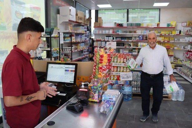 Foto - İflas etmeyi, batmayı göze aldılar! Markette bir tane bile İsrail ürünü satmayacaklarına söz verdiler
