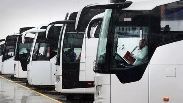 İflas ettiği söylenen Türkiye'nin 63 yıllık otobüs isyan etti: İflas etmedik, buna son verin